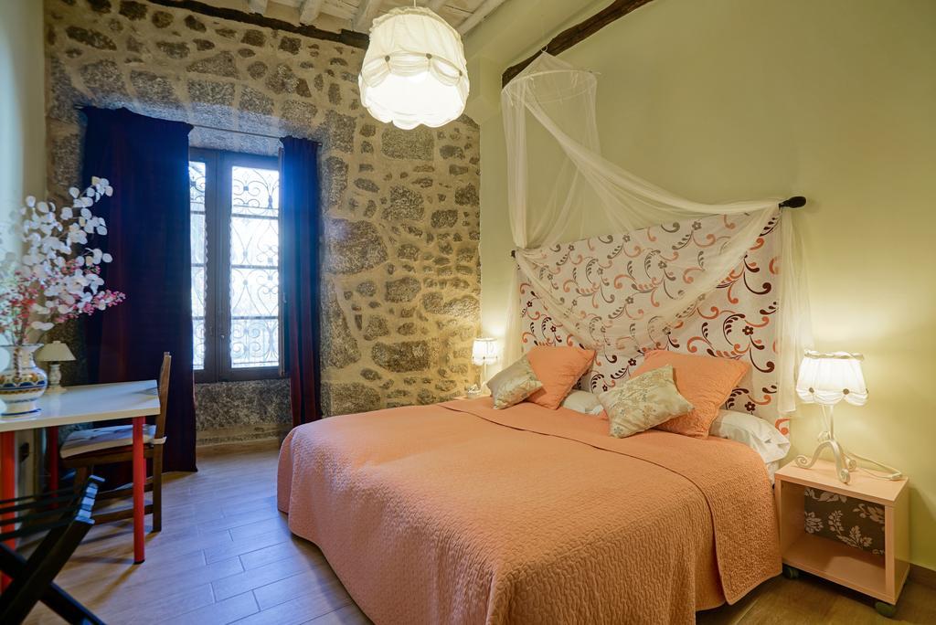 Апартаменты Casa Jardin De La Plata Баньос-де-Монтемайор Номер фото